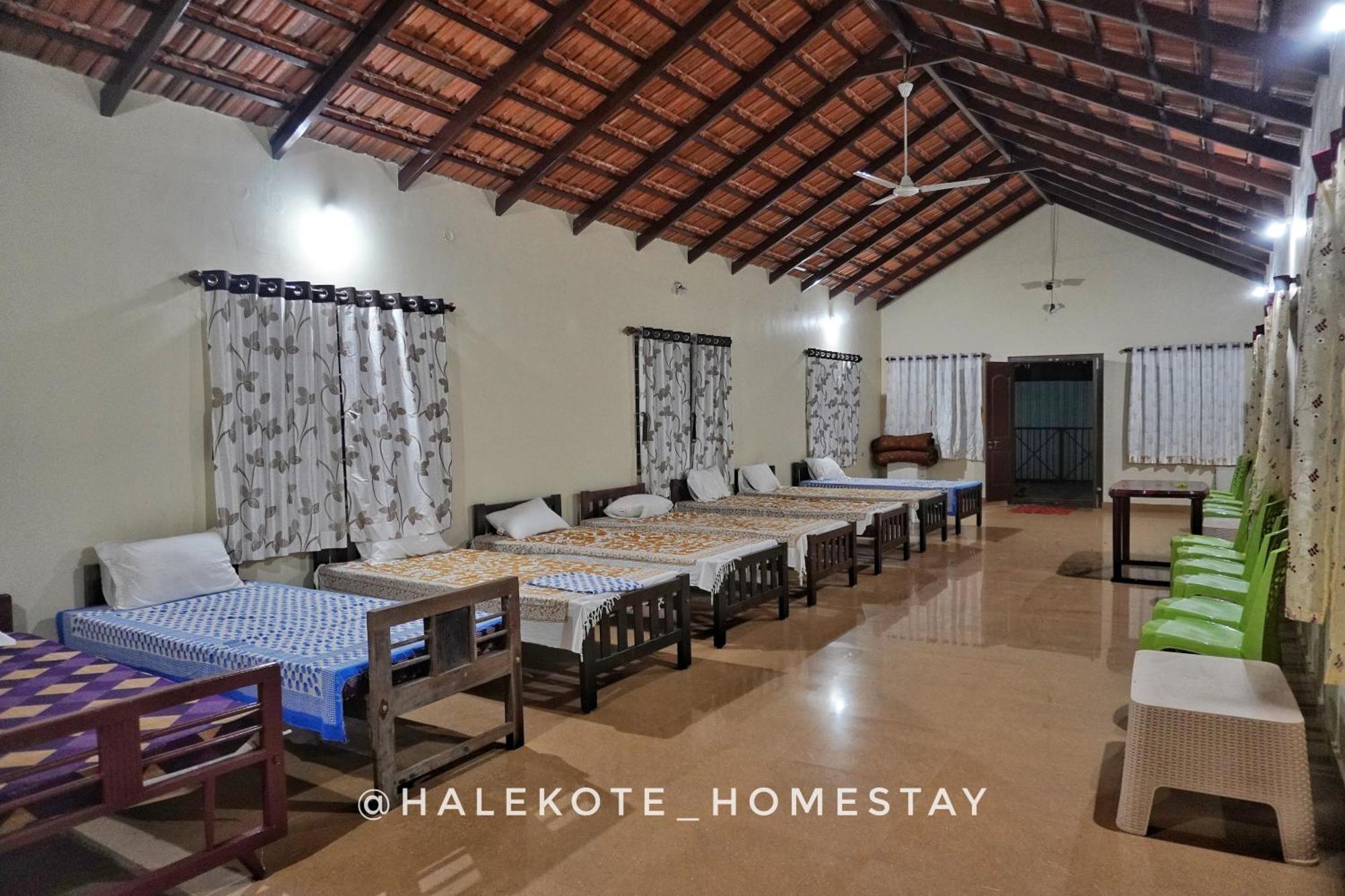 Halekote Homestay Chikmagalur Room photo